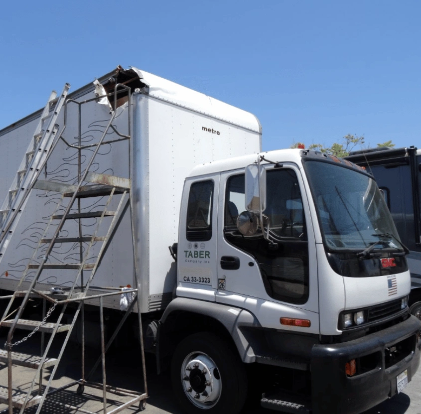 Emergency Drybox Trailer Truck Repair in San Antonio, TX