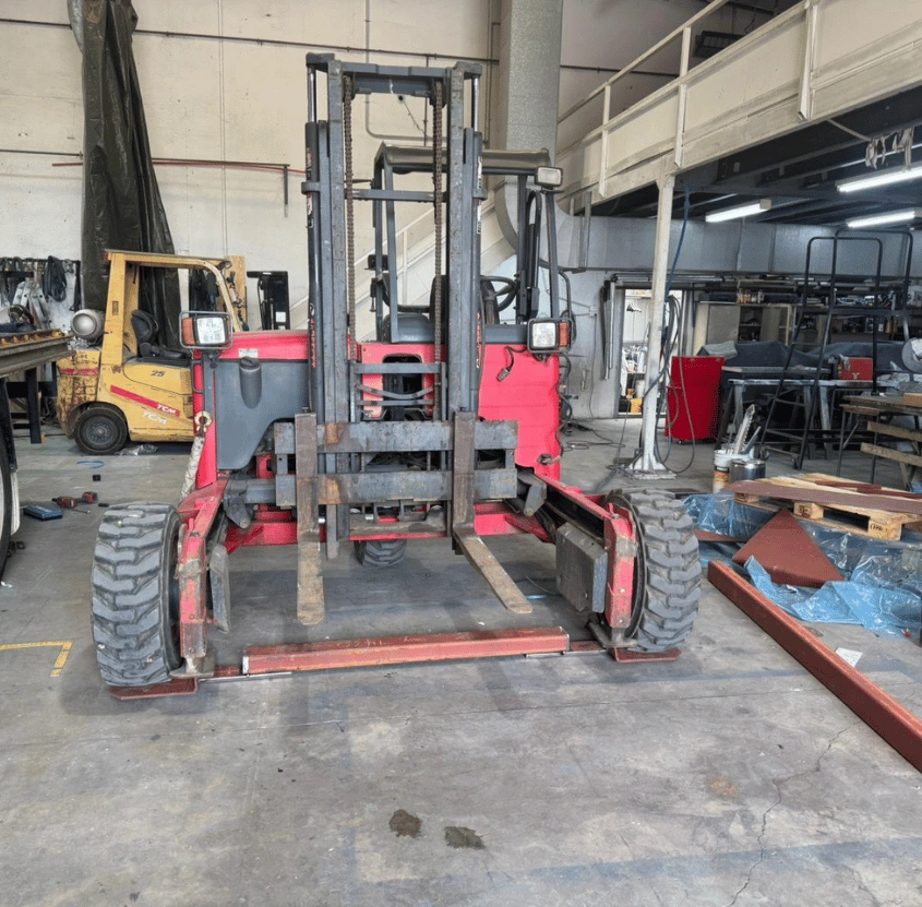 Fully Equipped MOFFETTS FORKLIFTS Truck Repair Houston Area