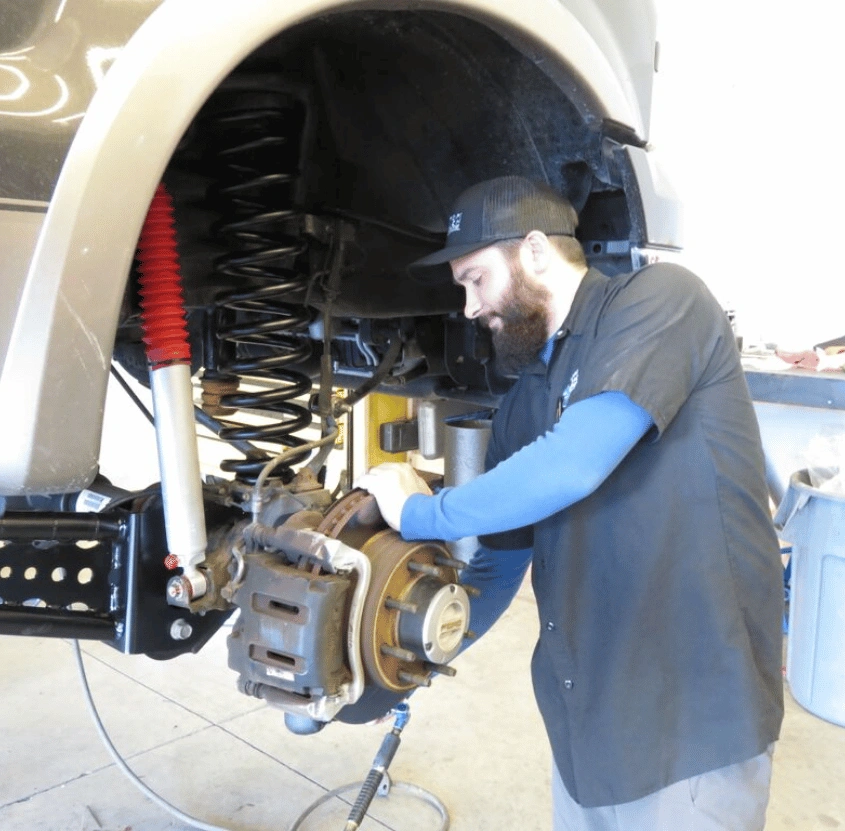 ASE Certified Heavy duty Suspension Truck Mechanics San Antonio